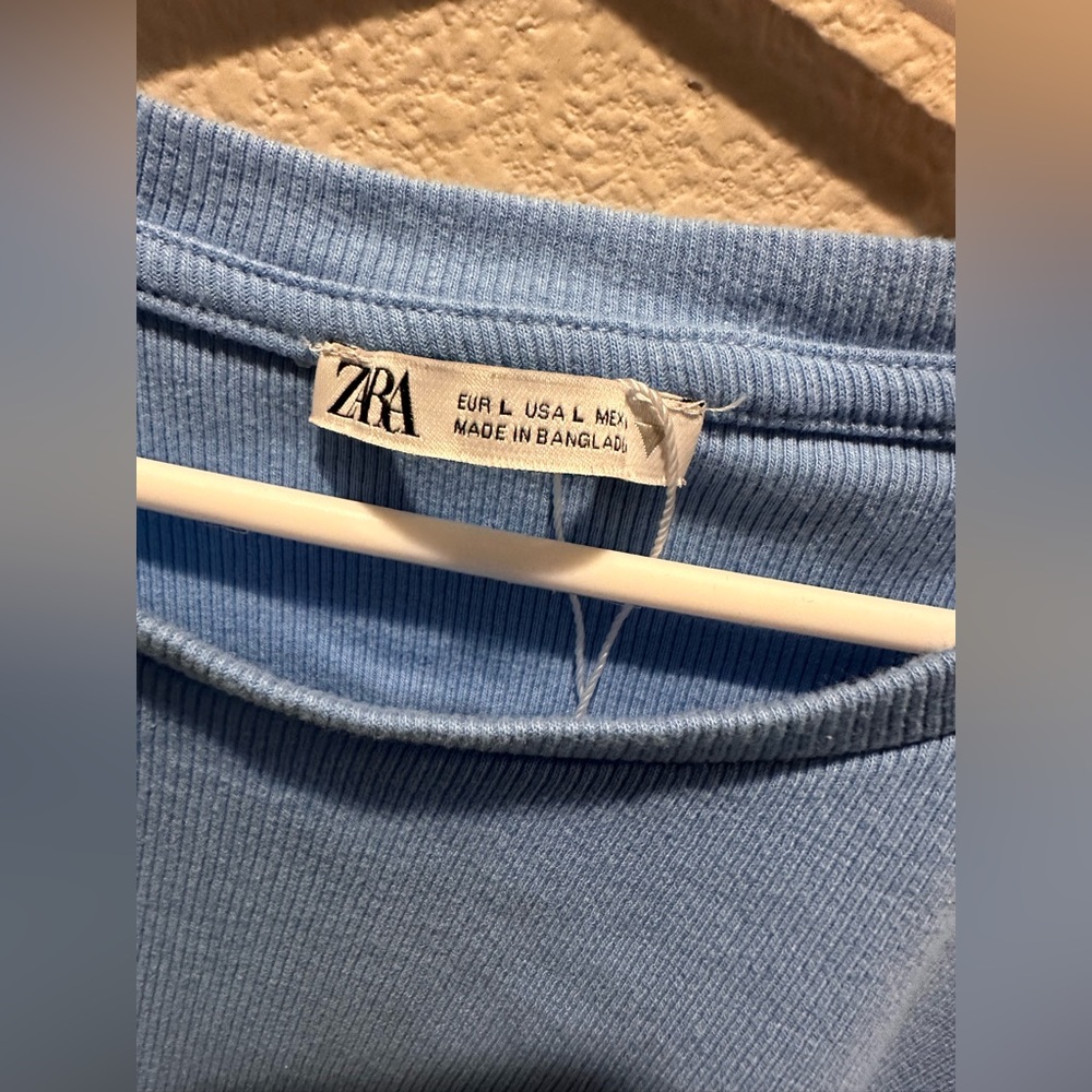 Zara Light Blue Ruffle Sleeve Tee - Picture 4 of 4